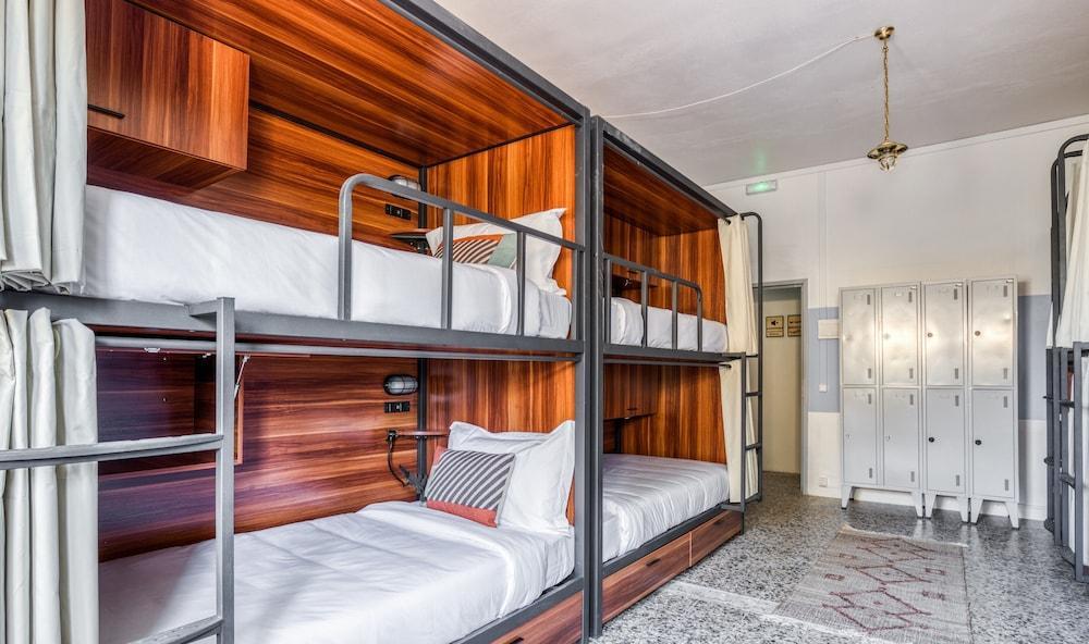 Selina Athens Theatrou Hotel Bagian luar foto